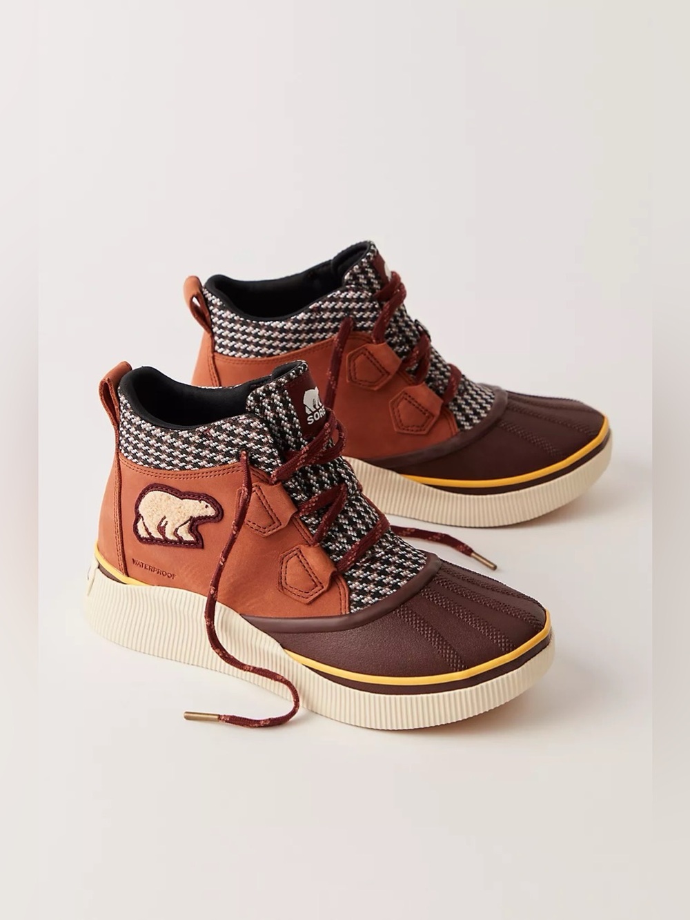 Sorel Out N About IV Varsity Classic Waterproof Boots in Rustic Brown Redwood